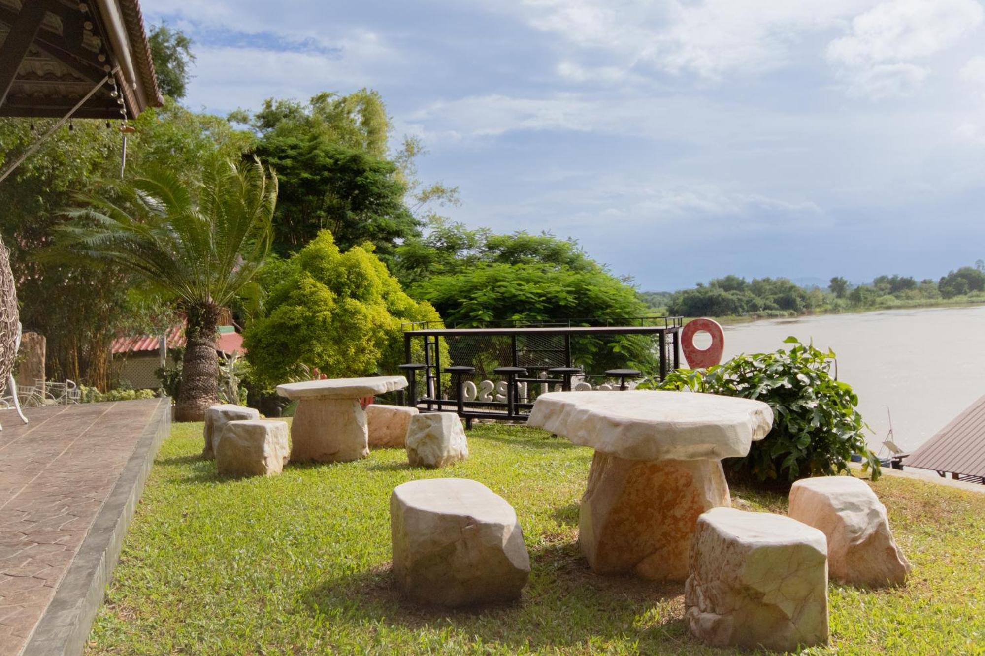 Namsai Resort Kanchanaburi Zewnętrze zdjęcie